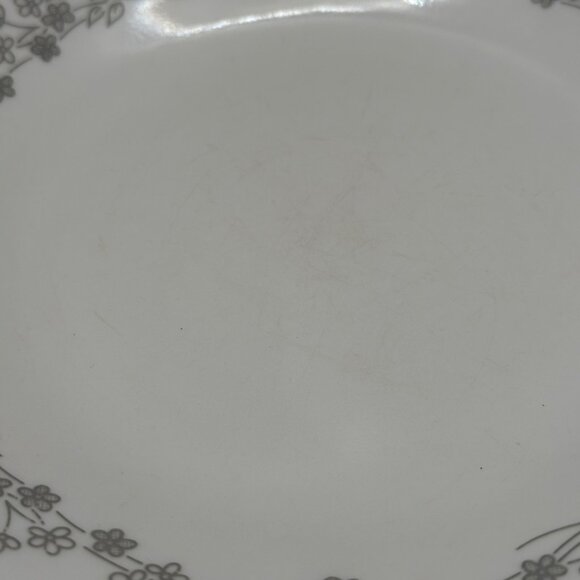 Corelle White Bread Plates Ribbon Bouquet Gray Flower Design Set Of 4 Vintage - Picture 5 of 7